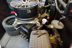 Lekerült a gumi a Porsche felniről